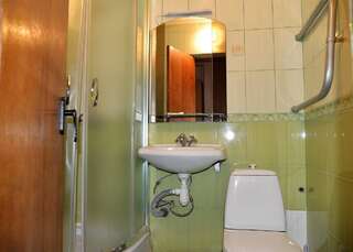 Отель Svytyaz Hotel Луцк Бюджетный двухместный номер с 1 кроватью-2