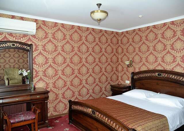Отель Svytyaz Hotel Луцк-13
