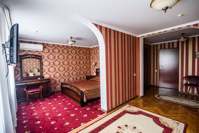 Отель Svytyaz Hotel Луцк-14